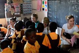 Volunteer in Ghana for High School: Care & Community Volunteer in Ghana for High School: Care & Community